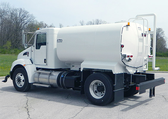 single axle water tank