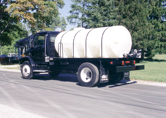 single axle water tank