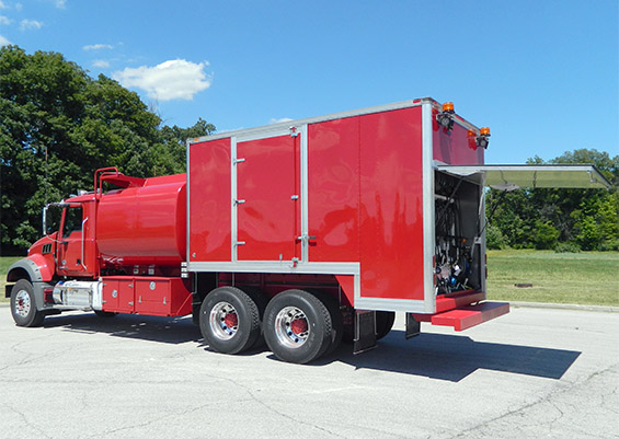 tandem axle enclosed fuel lube