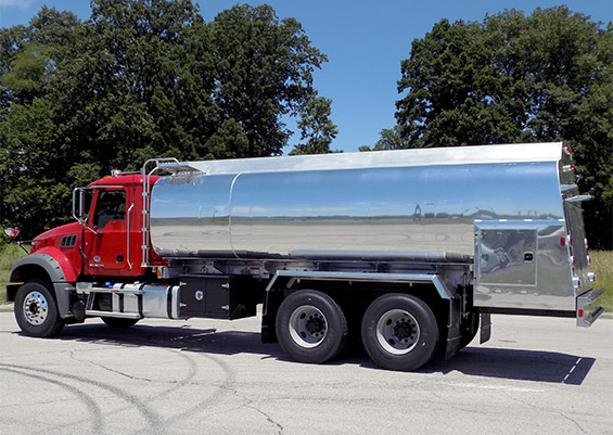 Tandem Axle Fuel Tank